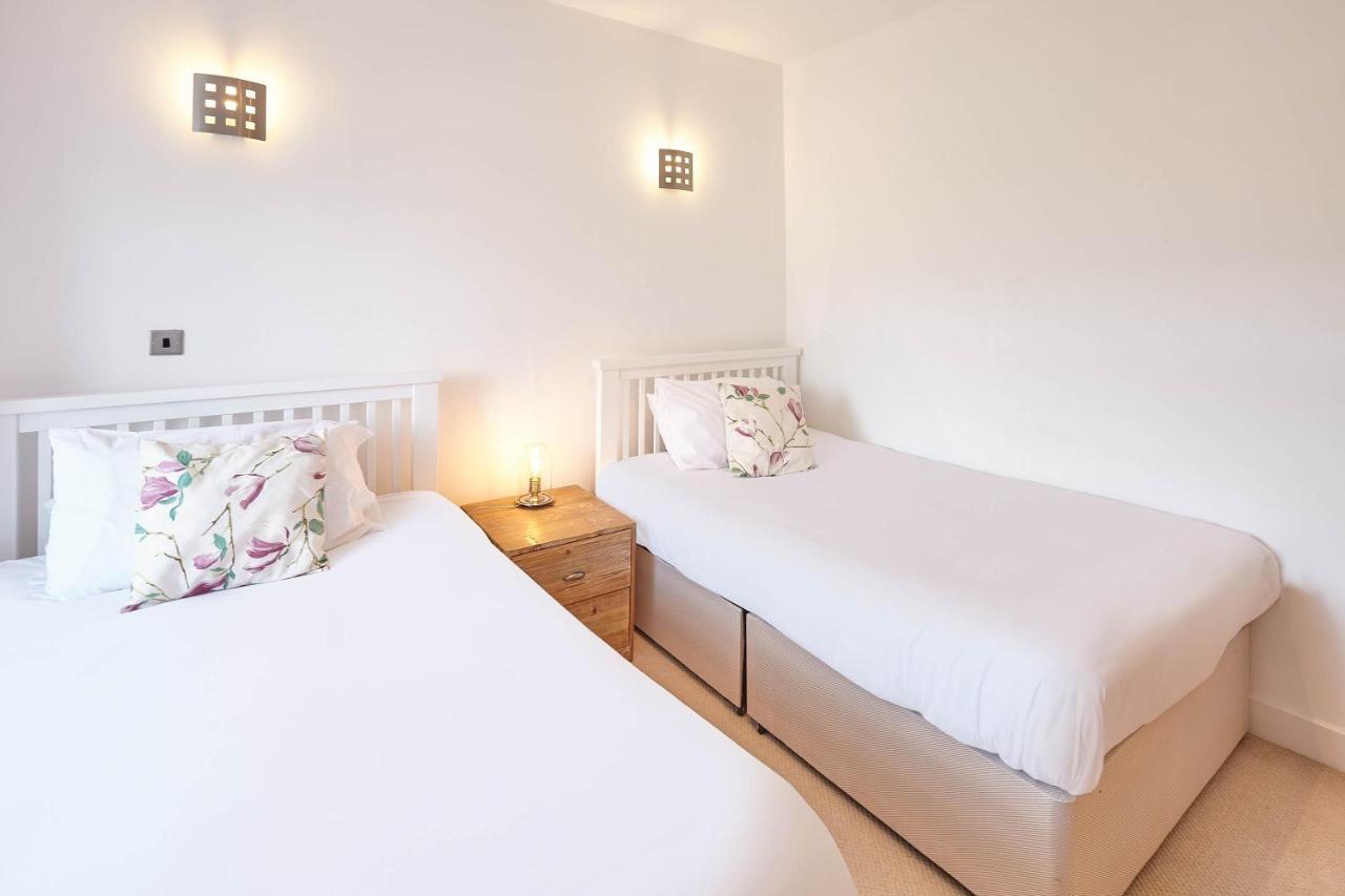 Host & Stay - Penthouse Pad 斯卡伯勒 外观 照片